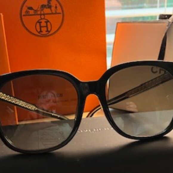 Givenchy GV7085/F/S  Sunglasses - Picture 1 of 9